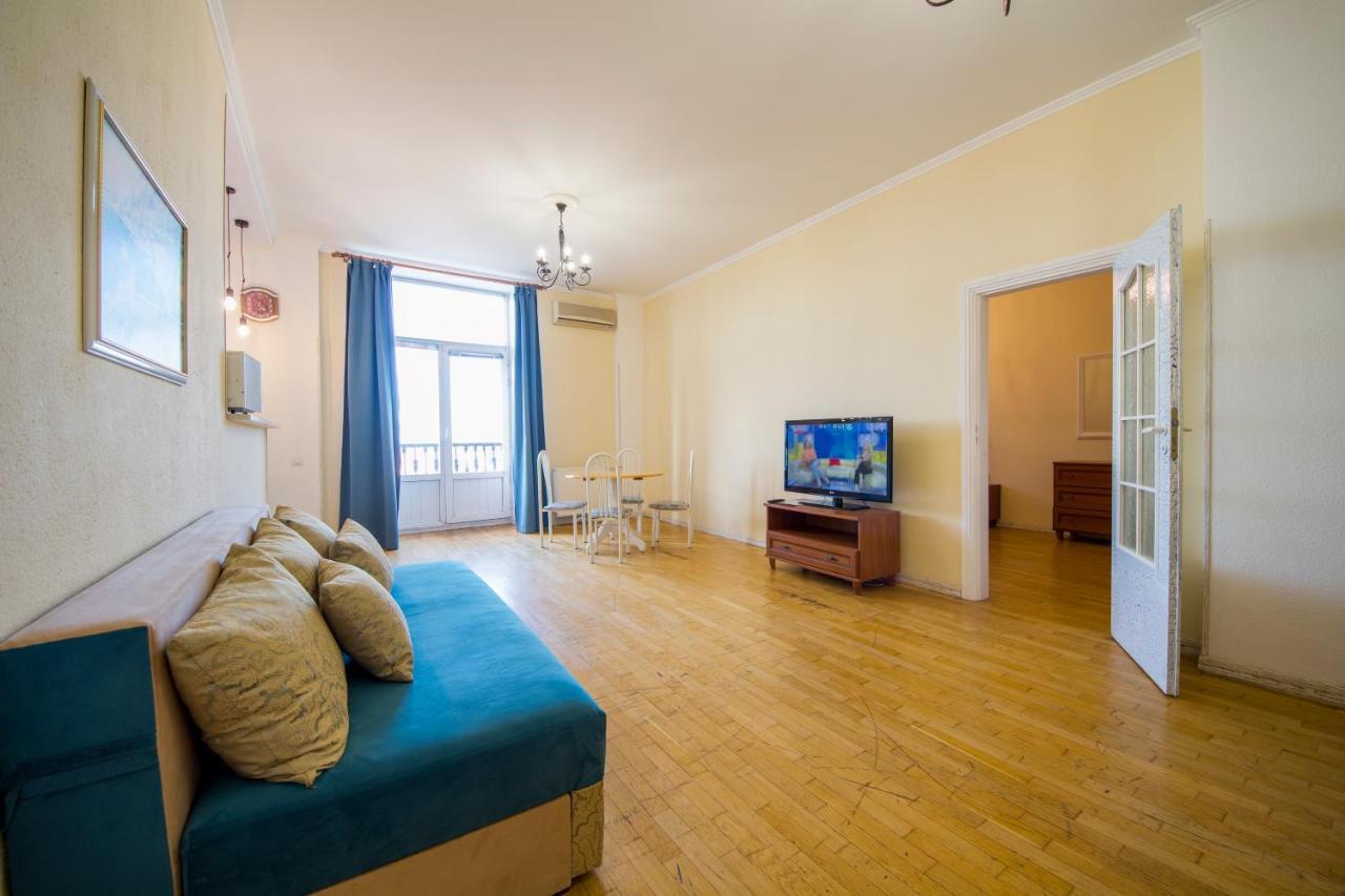 Central Apartments On Khreschatyk Kiev Luaran gambar