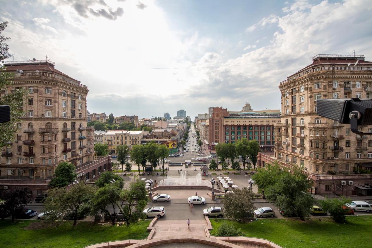 Central Apartments On Khreschatyk Kiev Luaran gambar