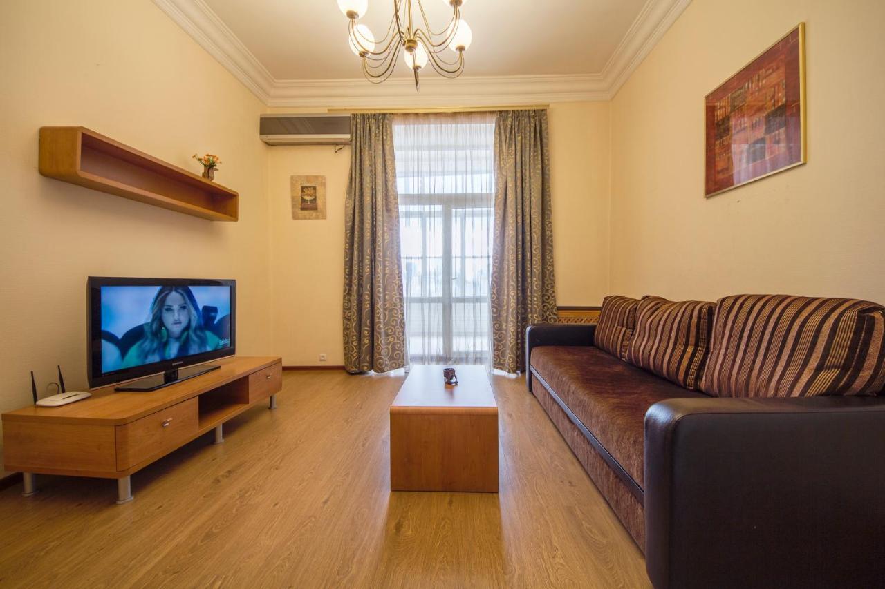 Central Apartments On Khreschatyk Kiev Luaran gambar